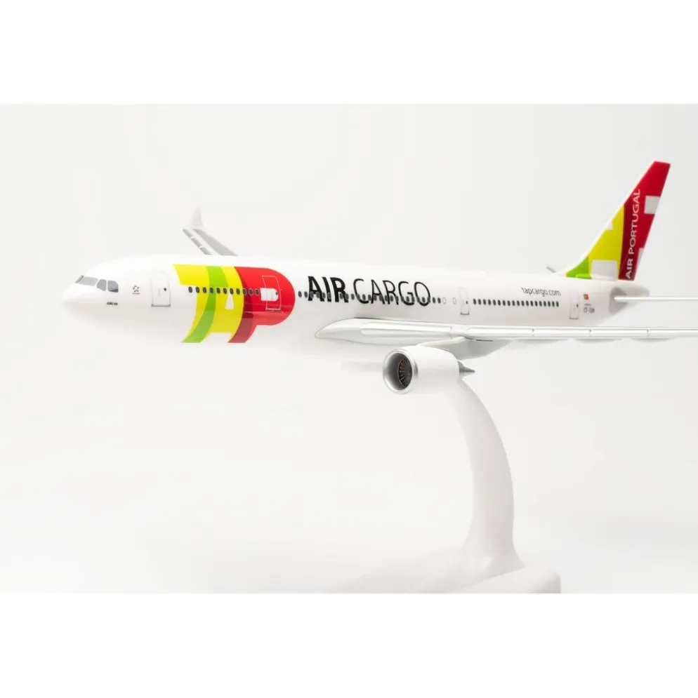 Airbus A330-200 - TAP Air Portugal - CS-TON - Herpa - 1:200