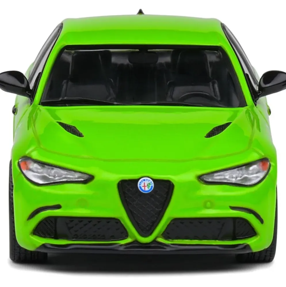 Alfa Romeo Giulia Quadrifoglio - 2020 - Grön - Solido - 1:43