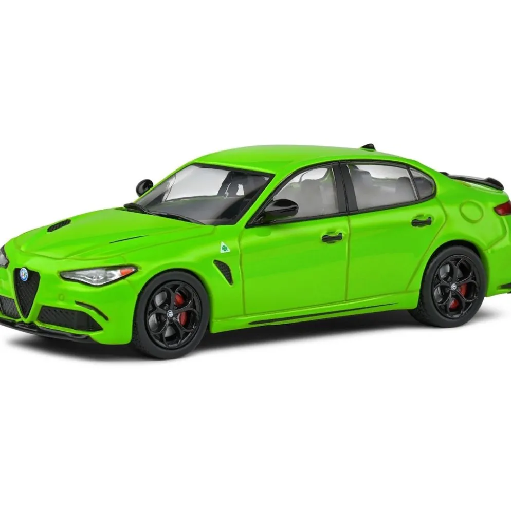 Alfa Romeo Giulia Quadrifoglio - 2020 - Grön - Solido - 1:43