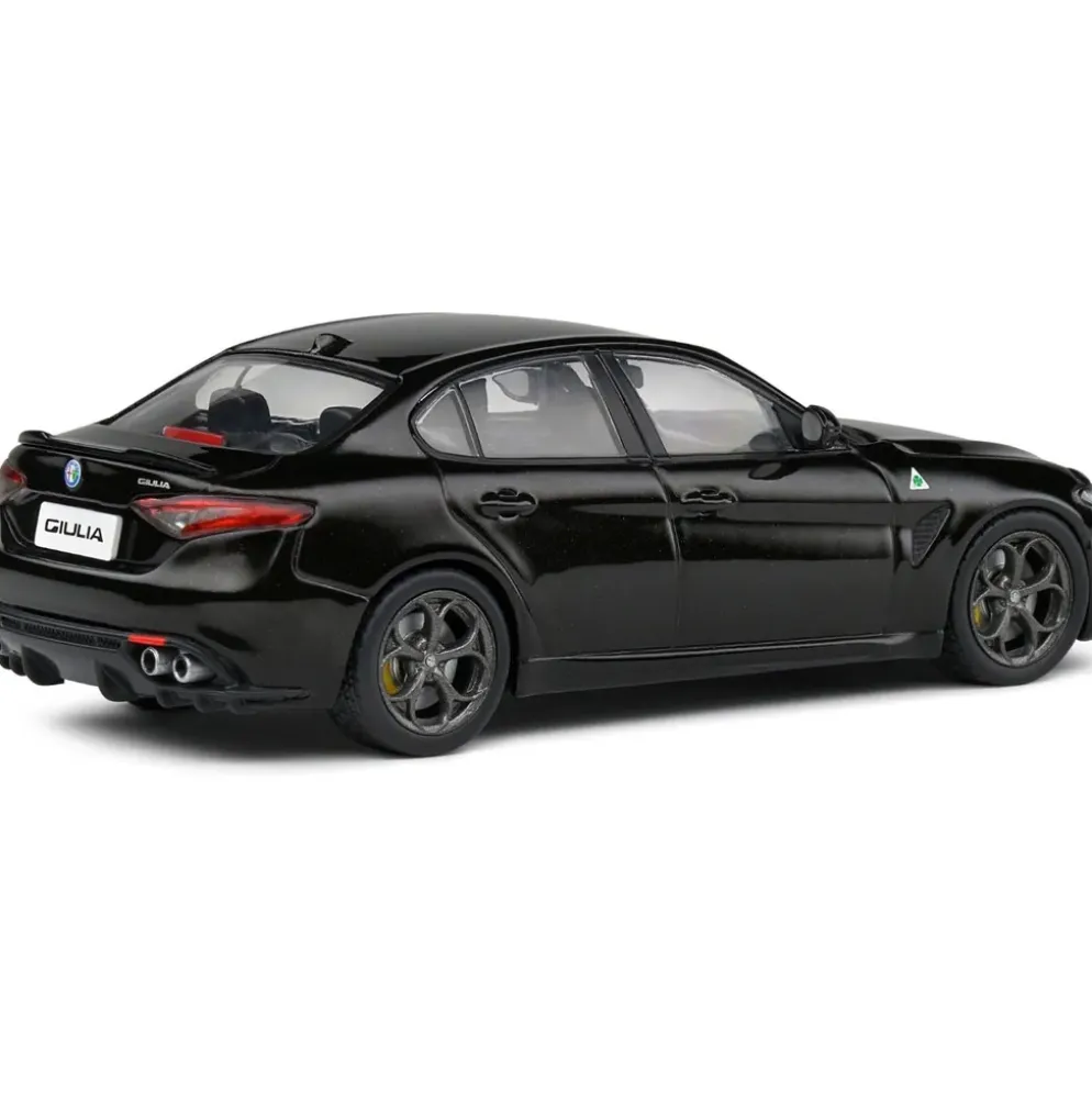 Alfa Romeo Giulia Quadrifoglio 2019 - Svart - Solido - 1:43