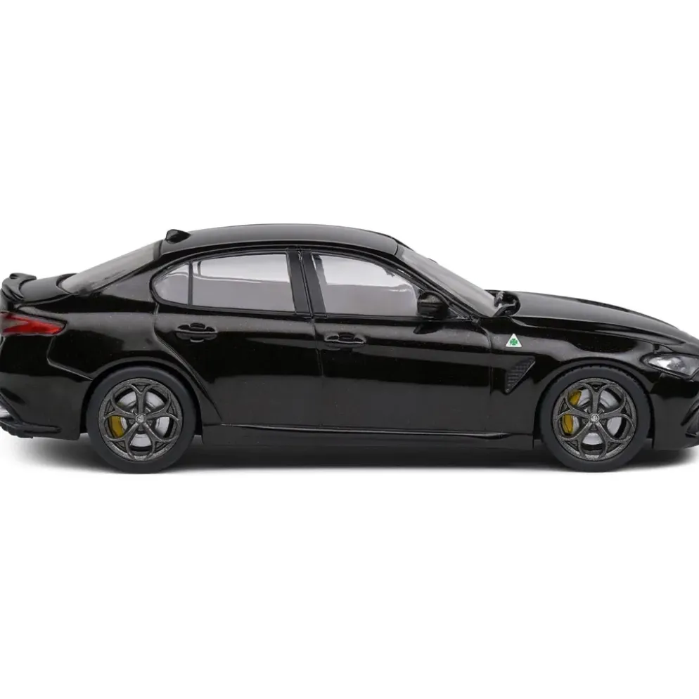Alfa Romeo Giulia Quadrifoglio 2019 - Svart - Solido - 1:43
