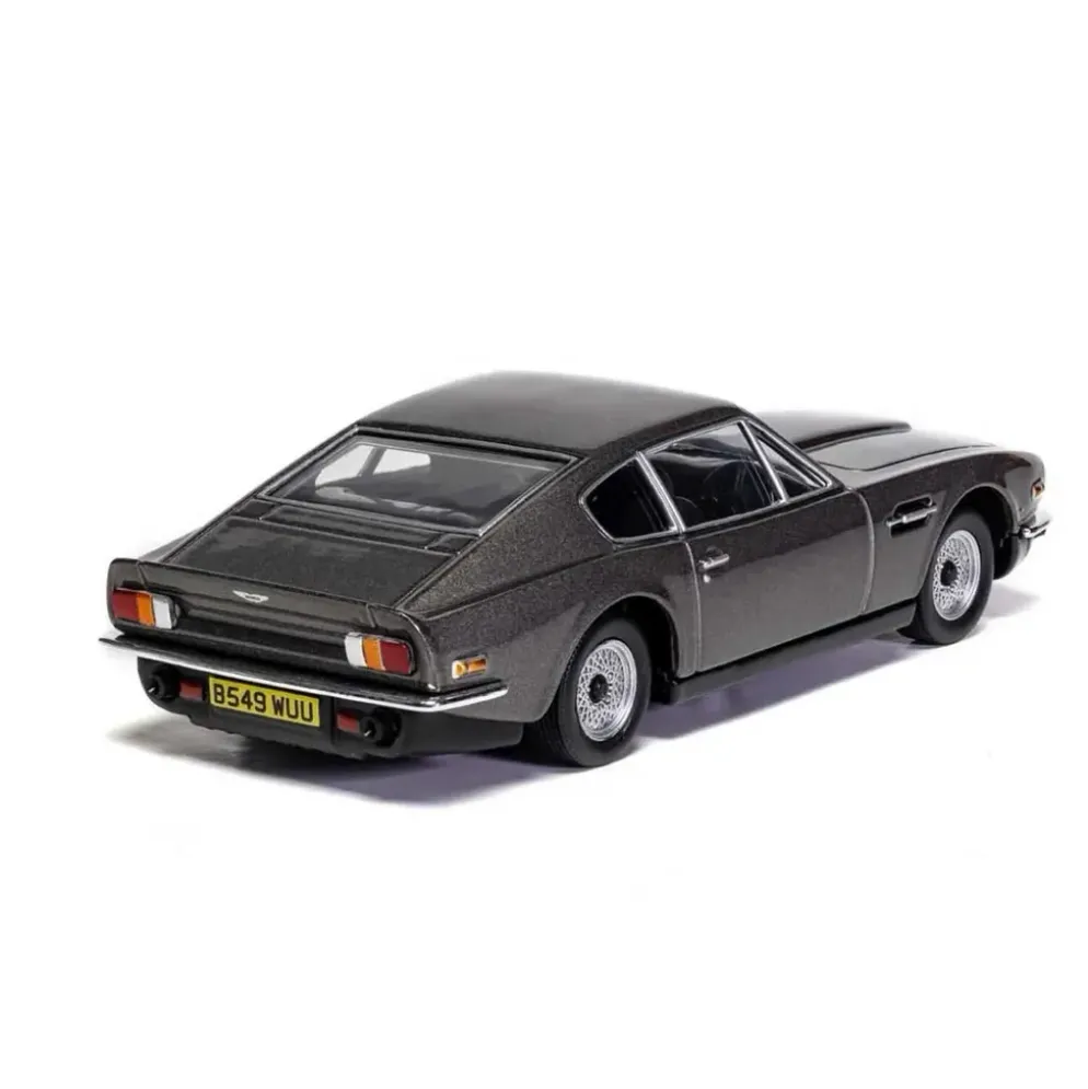 Aston Martin V8 - James Bond - No Time To Die - Corgi - 1:36