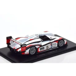 Audi R8 - Le Mans Winner 2004 - Spark - 1:43