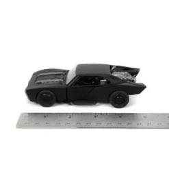 Batman & Batmobile - 2022 - Jada Toys - 1:32