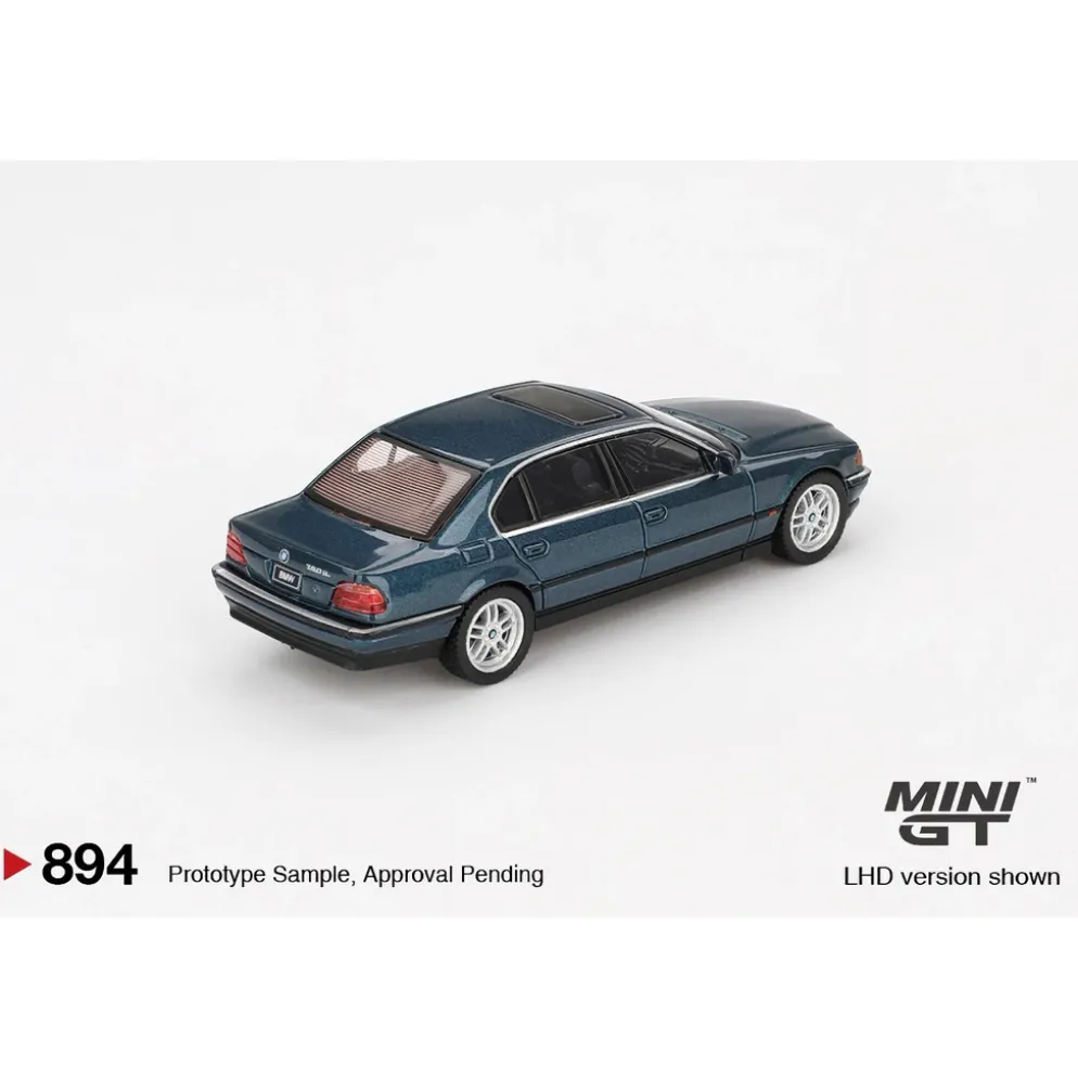 BMW 750IL Sorrento Blue Metallic - Blå - 894 - Mini GT - 1:64