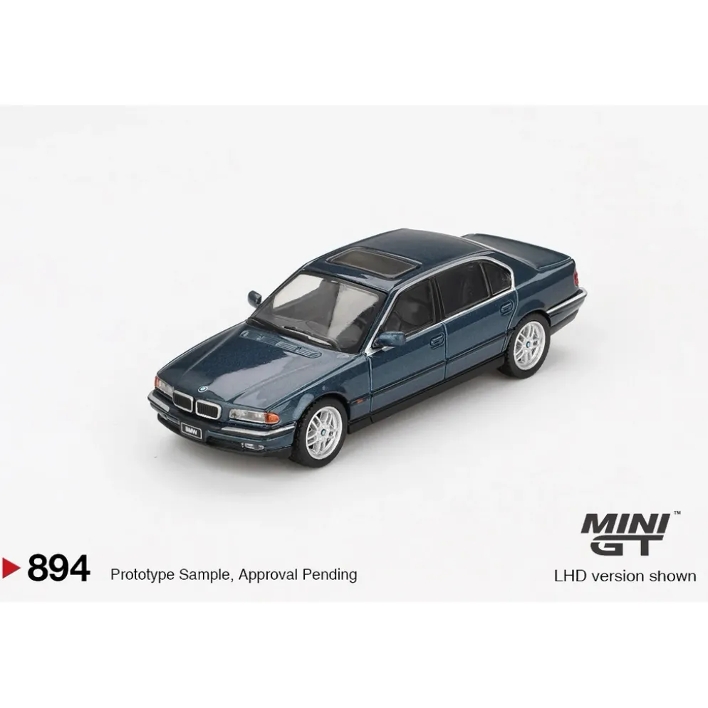 BMW 750IL Sorrento Blue Metallic - Blå - 894 - Mini GT - 1:64