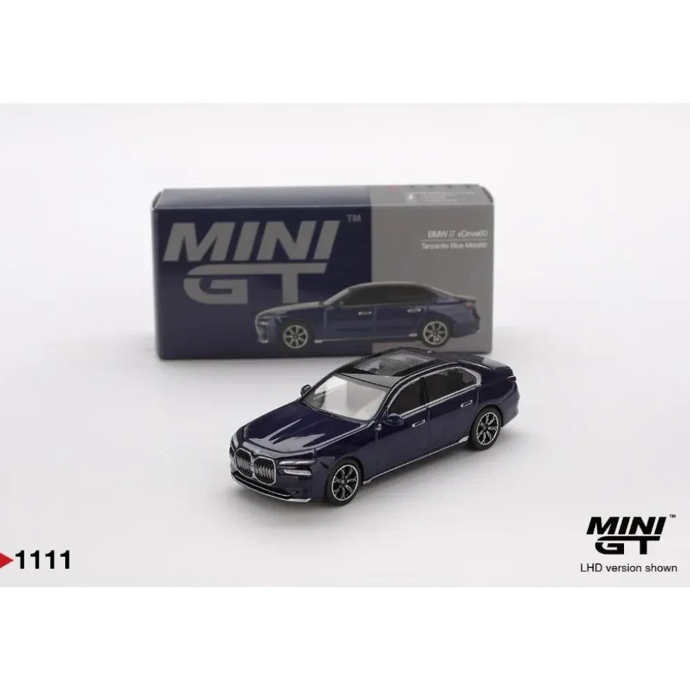 BMW i7 xDrive60 - Tanzanite Blue Metallic - 1111- Mini GT - 1:64