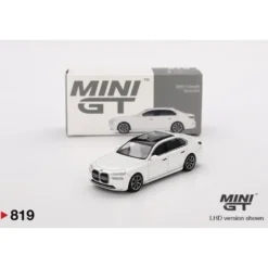BMW i7 xDrive60 - Vit - 819 - Mini GT - 1:64