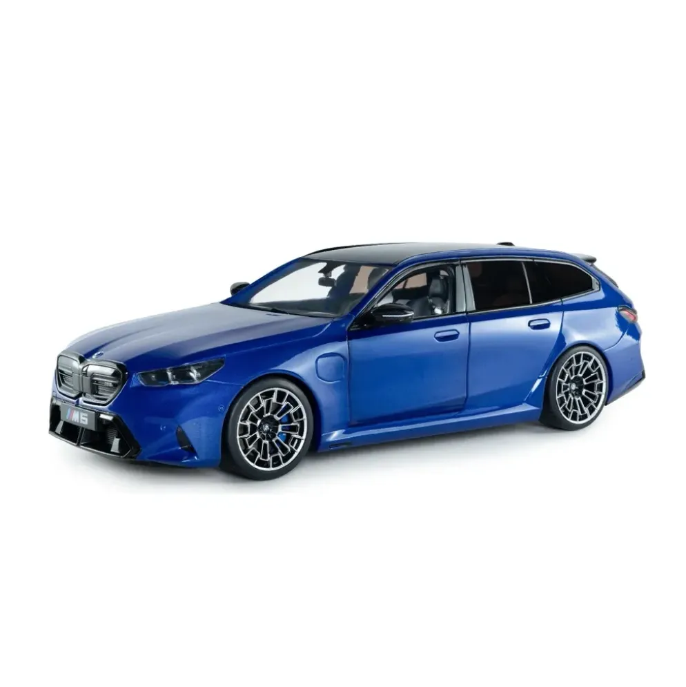 BMW M5 Touring (G99) - 2024 - Blå - Solido - 1:18