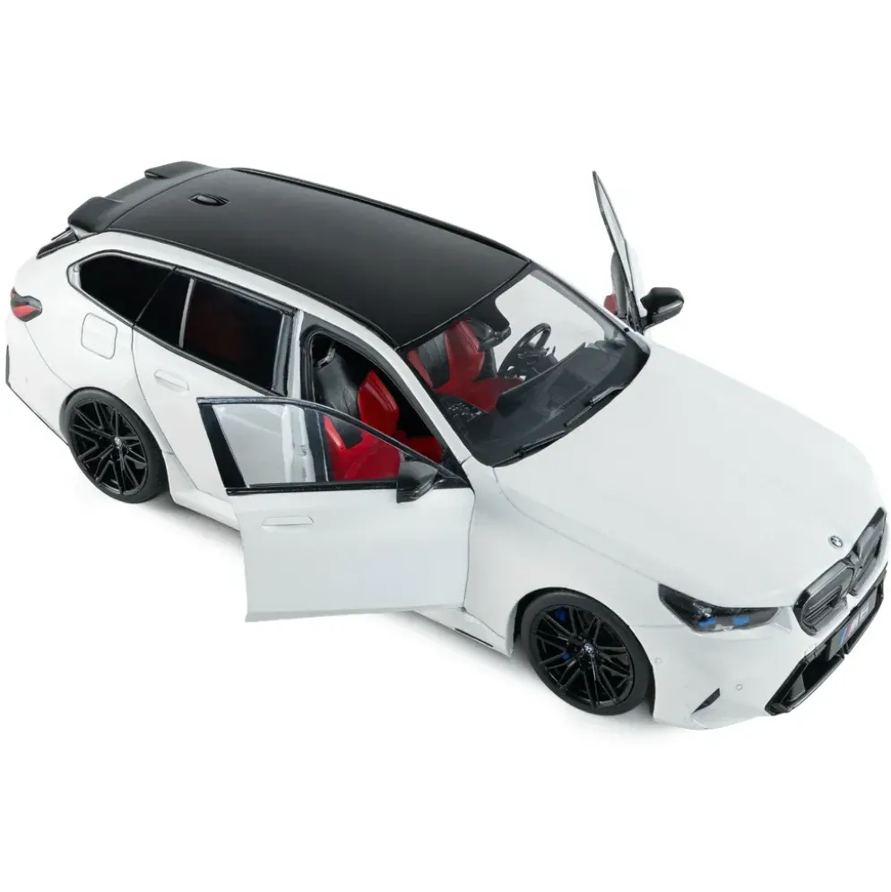 BMW M5 Touring (G99) - 2025 - Vit - Solido - 1:18