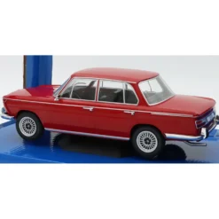 BMW 2000 TI (121) - 1966 - Röd - Modelcar Group - 1:18