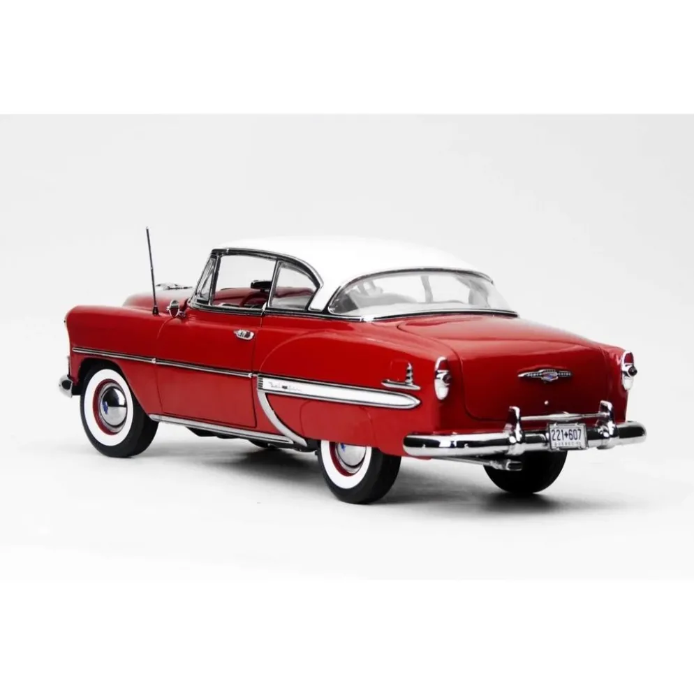 1953 Chevrolet Bel Air Coupe - Röd - Sun Star - 1:18