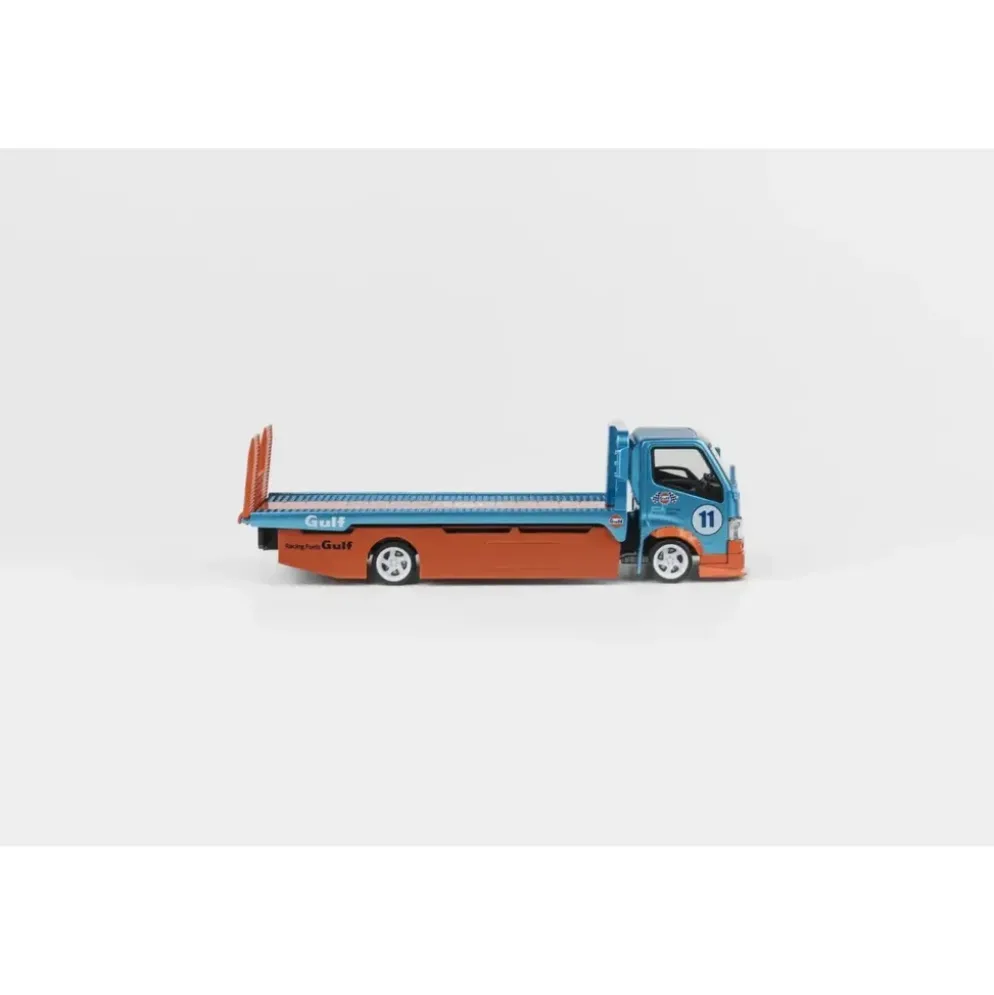 Custom Flatbed Tow Truck - Gulf - Micro Turbo - 1:64