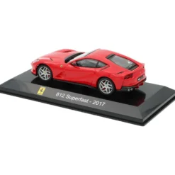 Ferrari - 812 Superfast - 2017 - Röd - 1:43