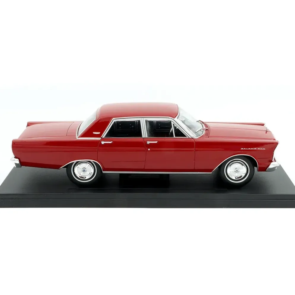 Ford Galaxie 500 LTD - Röd - 1965 - 1:24