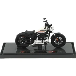 2018 Forty-Eight Special - HD - Vit - Maisto - 1:18