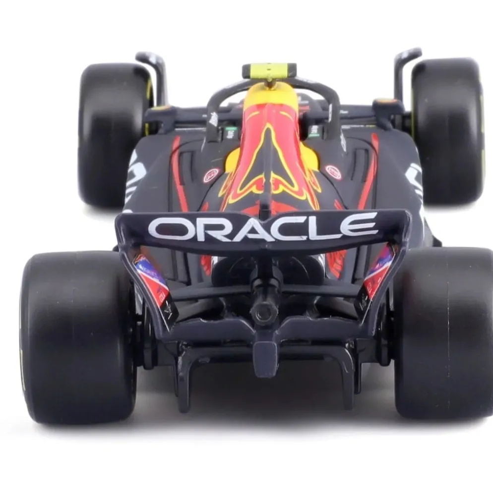 F1 - Red Bull - RB18 - Sergio Perez #11 - Bburago - 1:43