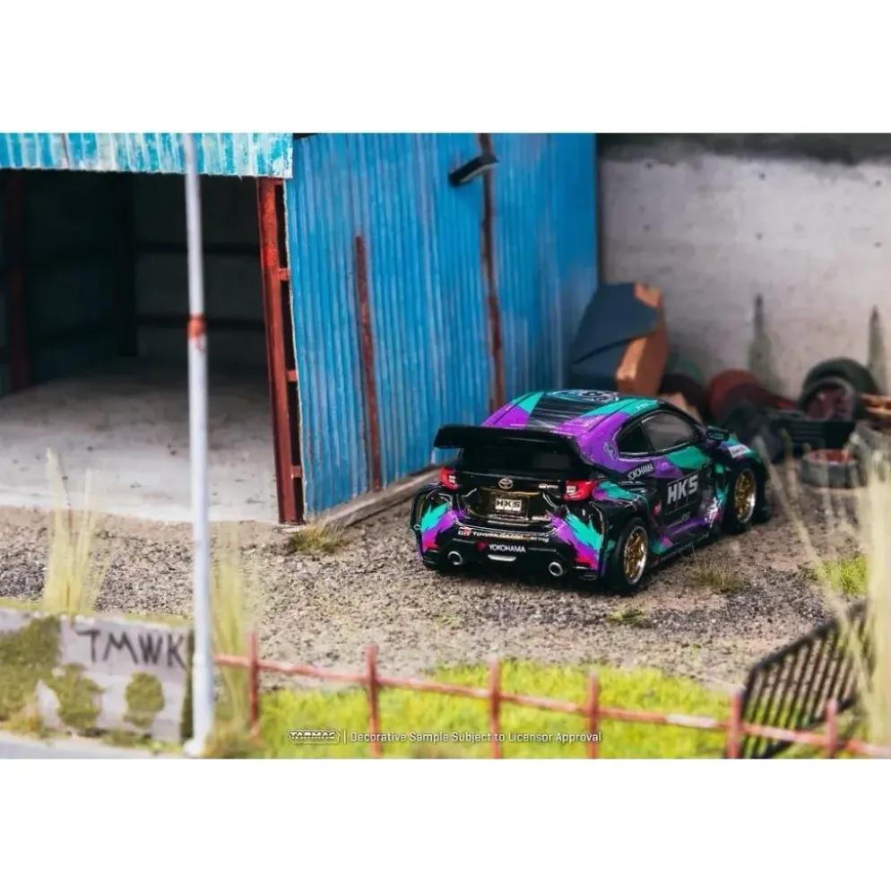 HKS Racing Performer GR Yaris - HOBBY64 - Tarmac - 1:64