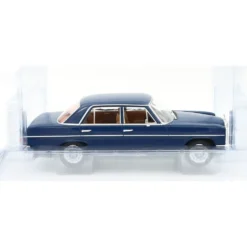Mercedes-Benz 220 D (W115) - Blå - Modelcar Group - 1:18