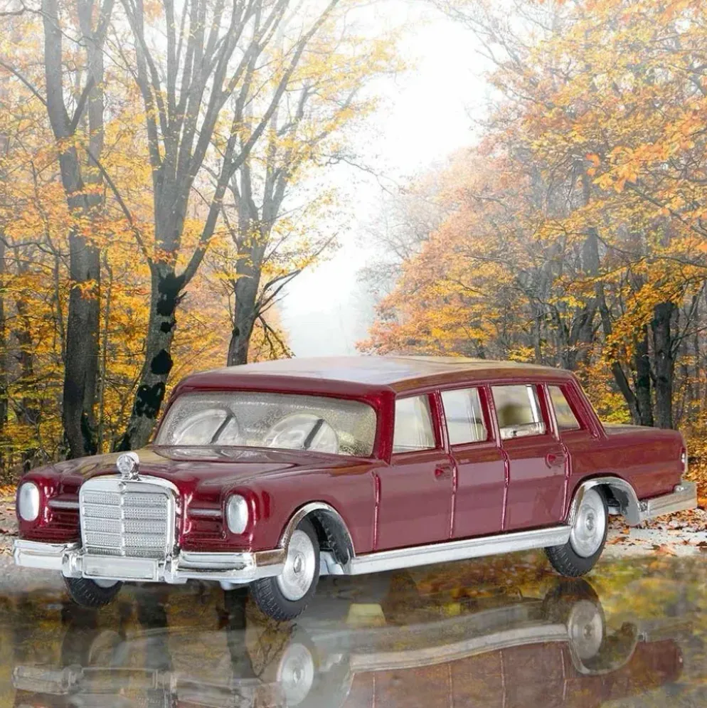 Mercedes-Benz 600 Pullman - 247 - Corgi Toys - 1:52