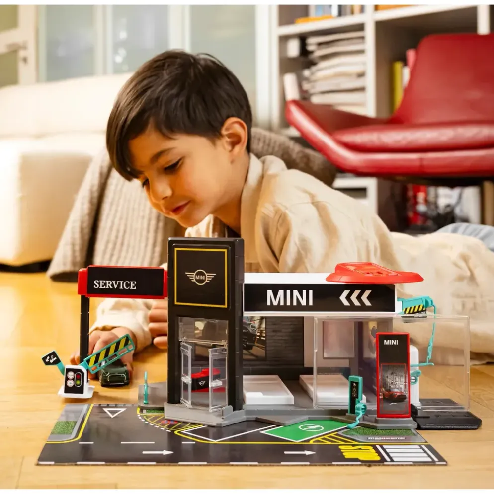 Mini Showroom + Mini Aceman SE - Majorette