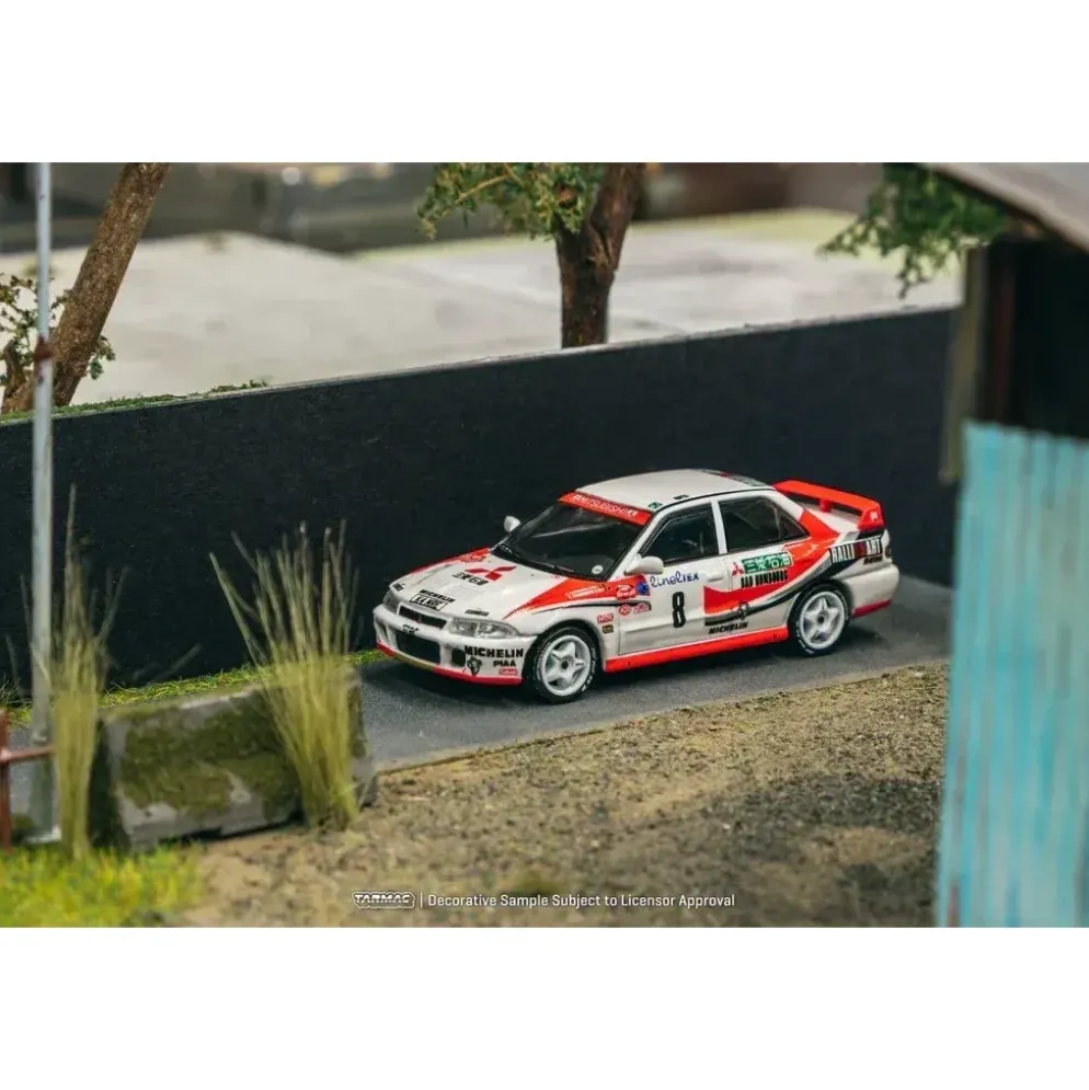 Mitsubishi Lancer Evolution - Eriksson / Parmander 1993 - Tarmac - 1:64