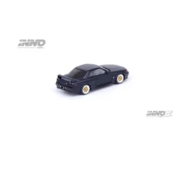 Nissan Skyline GT-R (R32) - Mattsvart - Inno64 - 1:64