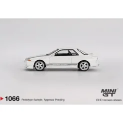 Nissan Skyline GT-R (R32) VeilSide Combat C-I - Vit - 1066 - Mini GT