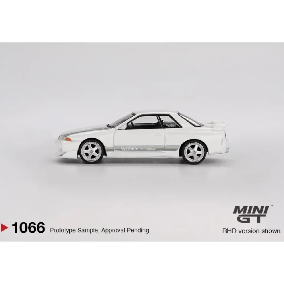 Nissan Skyline GT-R (R32) VeilSide Combat C-I - Vit - 1066 - Mini GT