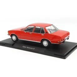 Opel Rekord D - Röd - 1972 - MCG - 1:18