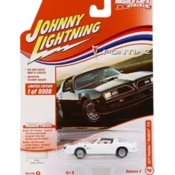 1977 Pontiac Firebird T/A - Johnny Lightning - 1:64