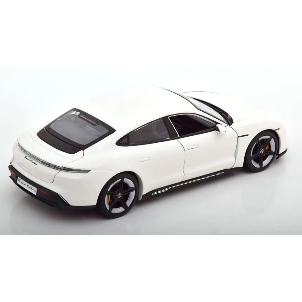 Porsche Taycan Turbo S - 2020 - Vit - Bburago - 1:24