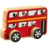 Röd buss i trä från Lanka Kade