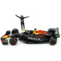 Red Bull - RB19 - Bil och Max samlarfigur - Bburago - 1:24