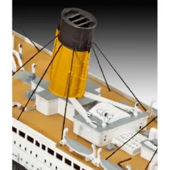 R.M.S. Titanic - 05210 - Revell - 1:700