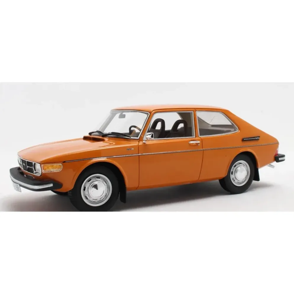 Saab 99 Combi Coupé - 1975 - Orange - Cult Scale Models - 1:18