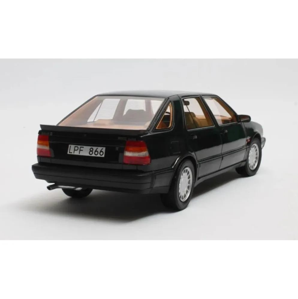 Saab 9000 Turbo - Svart - Cult Scale Models - 1:18