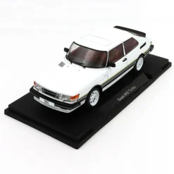 Saab 900 Turbo - Vit - 1981 - Modelcar Group - 1:18