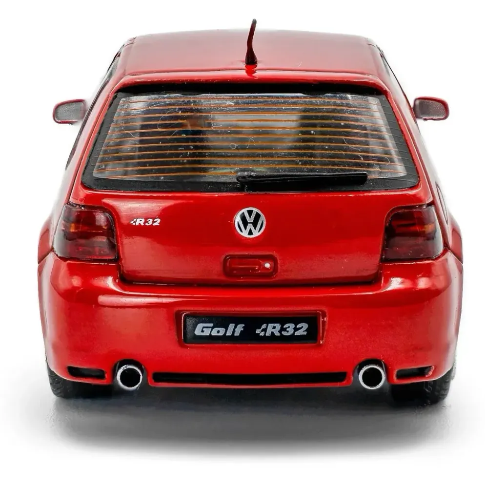 Volkswagen Golf IV R32 - Röd - 2003 - Solido - 1:43