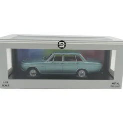 1970 Volvo 164 - Blå - Triple9 - 1:18
