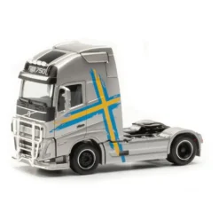 Volvo FH16 Globetrotter XL 750 - 2020 - Herpa - 1:87