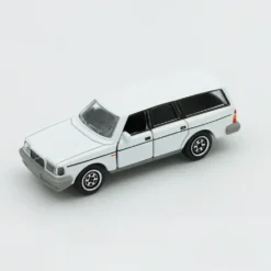 Volvo 240 GL Estate - Vit - Norrsken - Majorette - 7 cm