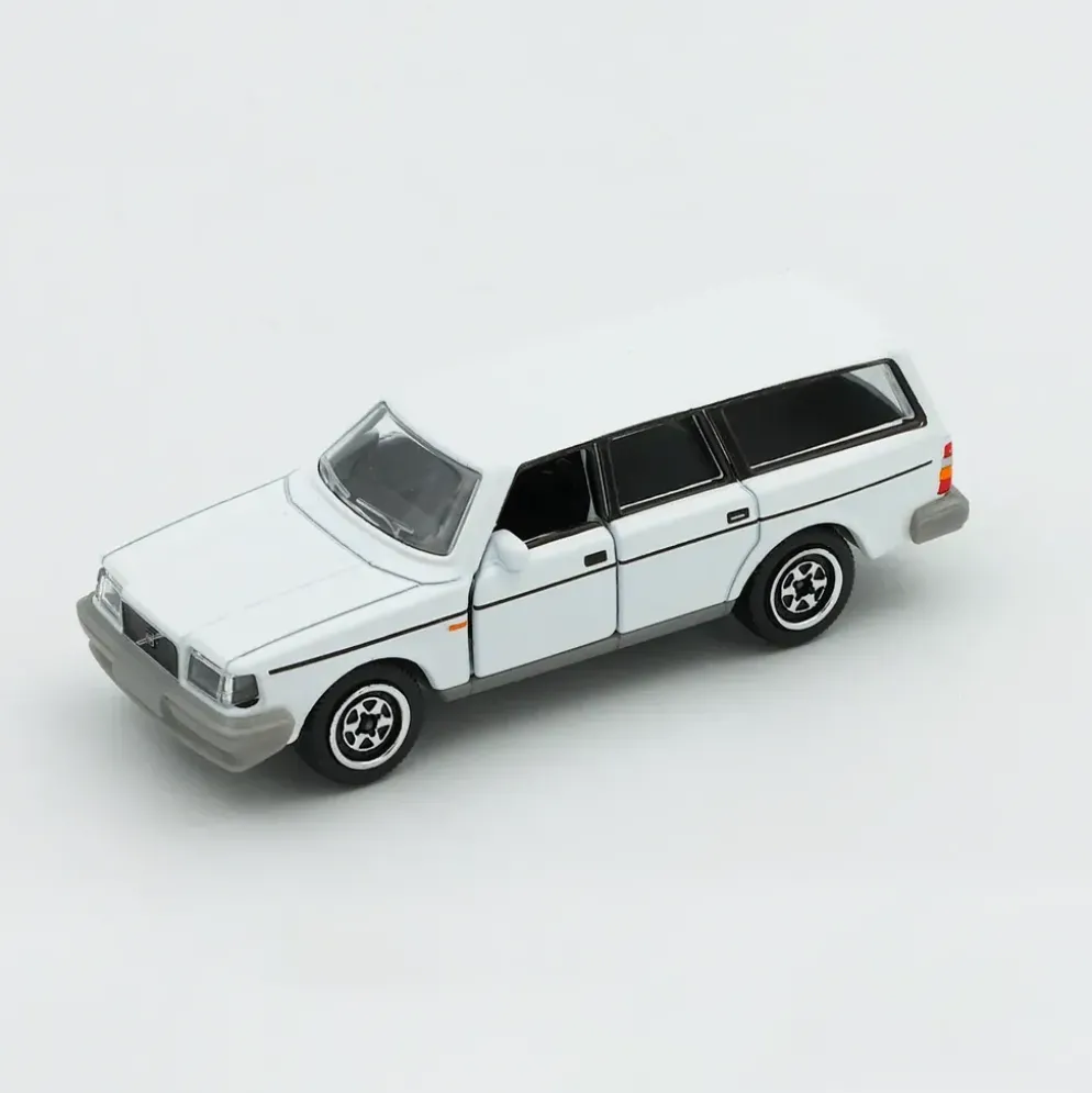 Volvo 240 GL Estate - Vit - Norrsken - Majorette - 7 cm