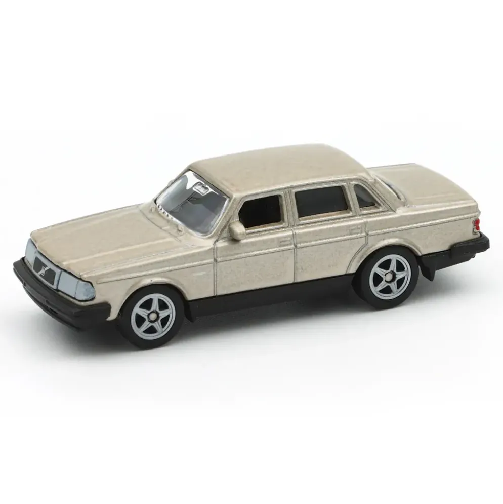Volvo 240 GL - Guld - 1:64