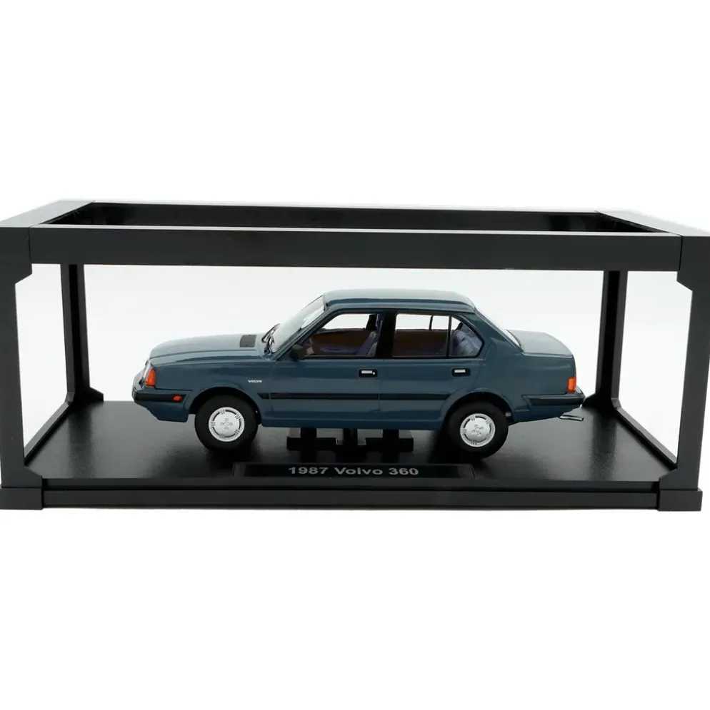 1987 Volvo 360 GLT - Blågrå - Triple9 Collection - 1:18