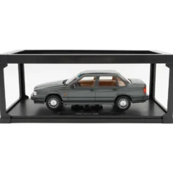 Volvo 850 - 1993 - Grå - Triple9 Collection - 1:18