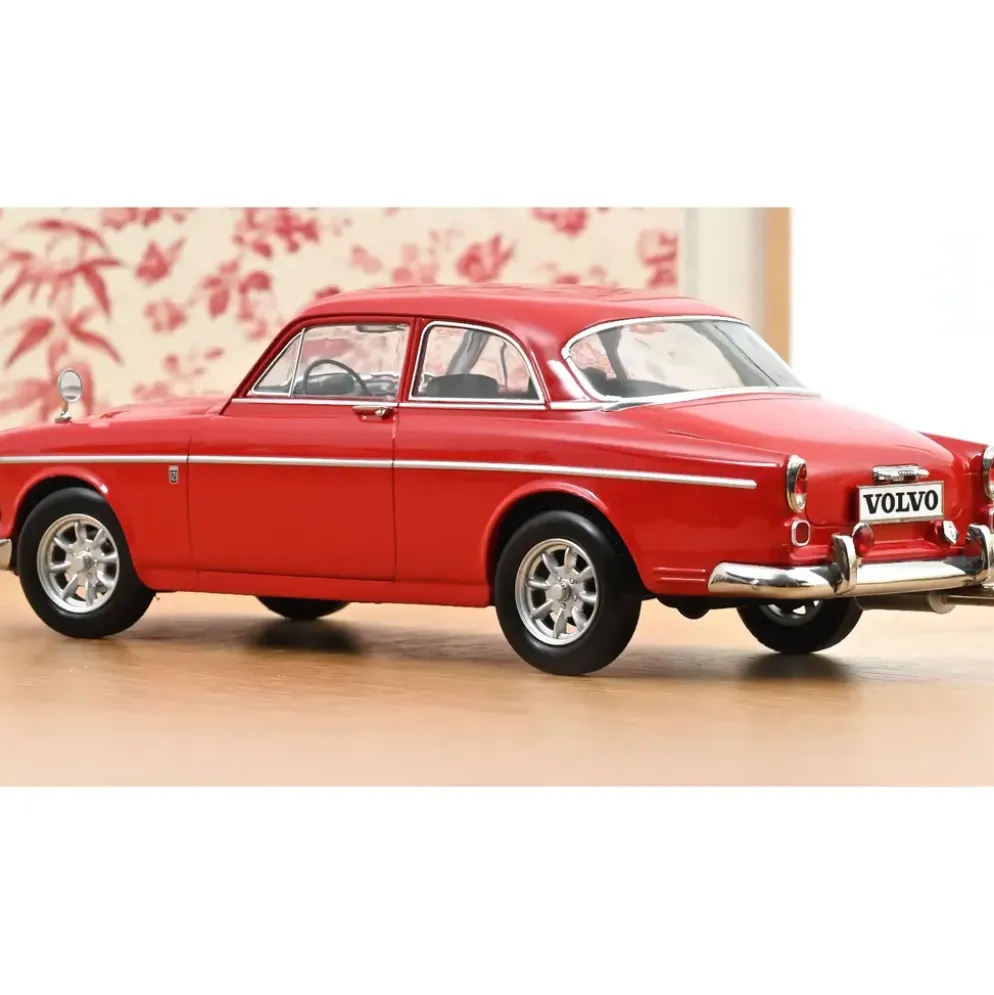 Volvo 123 GT - 1968 - Röd - Norev - 1:18
