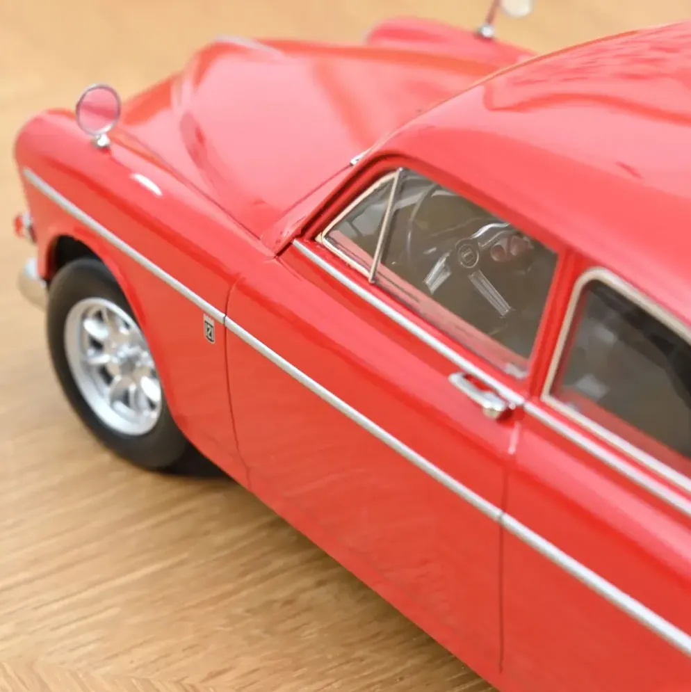 Volvo 123 GT - 1968 - Röd - Norev - 1:18