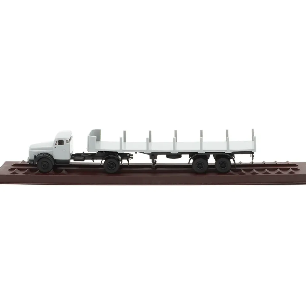 Volvo N 88 - Grå - Brekina - 1:87