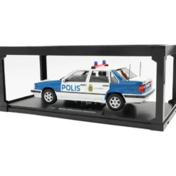 Volvo 850 - Polis Stockholm - Triple9 Collection - 1:18